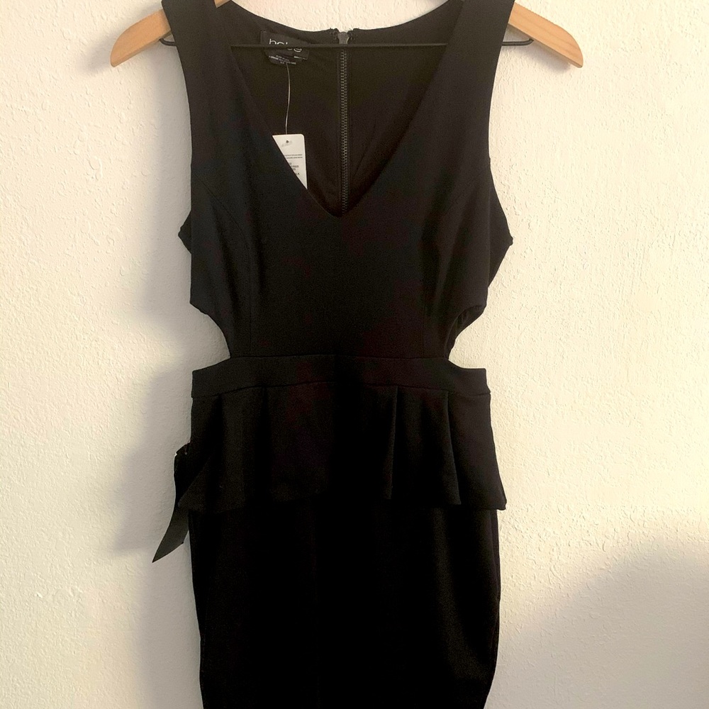 •BEBE Little Black Dress•